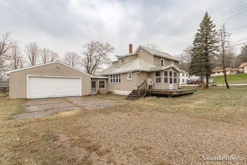 926 E Main St, Lowell, MI, 49331-1726 | Card Image