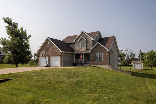 130 Sw 95th Rd, Warrensburg, MO, 64093-8160 | Card Image