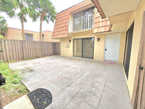710 Mill Valley Pl, West Palm Beach, FL, 33409-7609 | Card Image