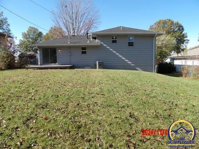 3712 Se Long St, House other with 3 bedrooms, 2 bathrooms and null parking in Topeka KS | Image 3