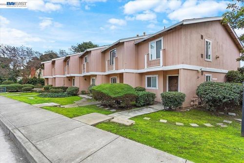 31131 Alvarado Niles Rd, Union City, CA, 94587-2715 | Card Image