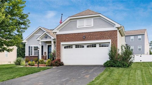 228 Weeping Willow Run Dr, Johnstown, OH, 43031-1376 | Card Image