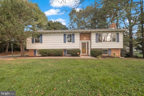 2002 Deer Park Rd, FINKSBURG, MD, 21048-2127 | Card Image