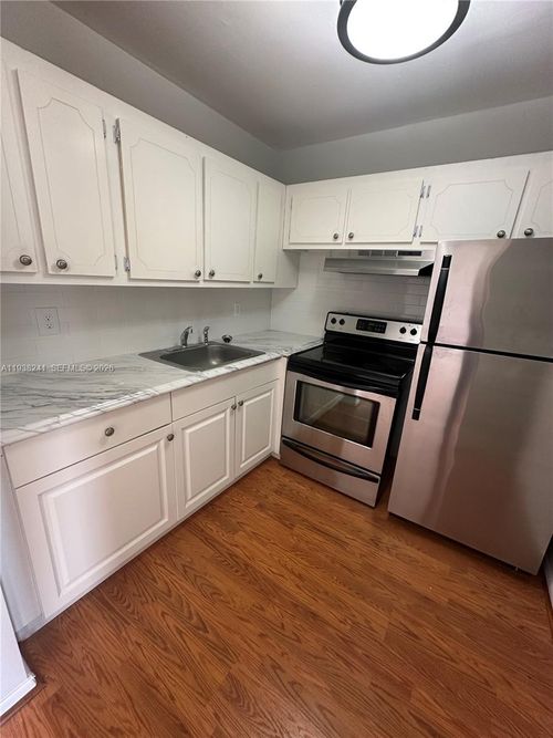 118-118 Brighton C, Boca Raton, FL, 33434-4816 | Card Image