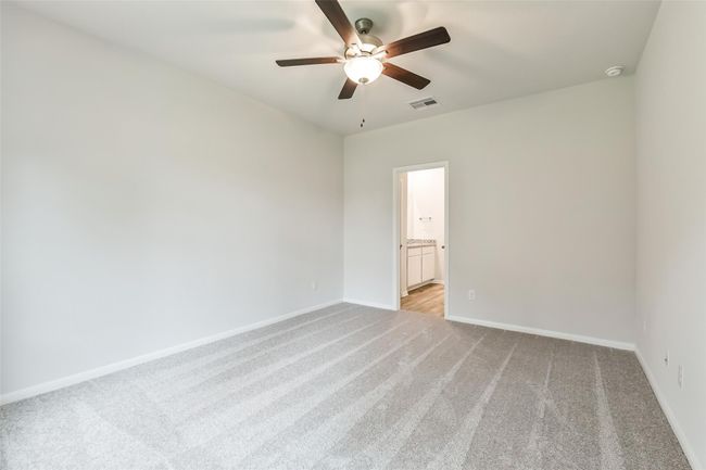 2101 Caney Creek Ln, House other with 5 bedrooms, 4 bathrooms and 2 parking in Conroe TX | Image 18