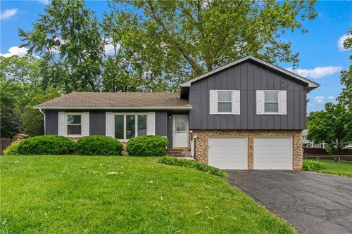 9916 Floyd St, Overland Park, KS, 66212-2449 | Card Image