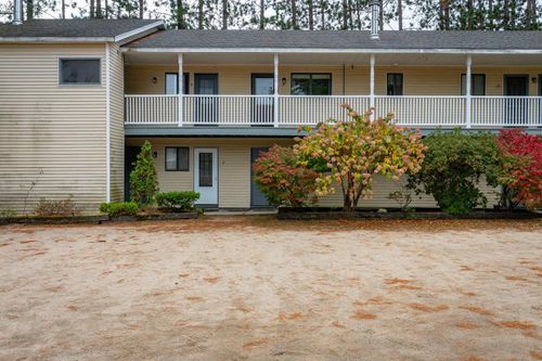 6-42 Wylie Ct, North Conway, NH, 03860 | Card Image