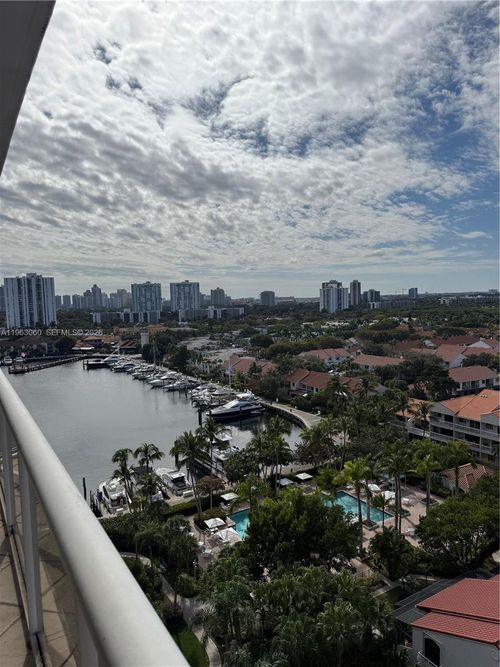 apt-1413-3610 Yacht Club Dr, Aventura, FL, 33180-3547 | Card Image