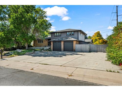 1111 S Holland Ct, Lakewood, CO, 80232-5132 | Card Image