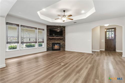 2107 Pecan Hvn, New Braunfels, TX, 78130-2769 | Card Image