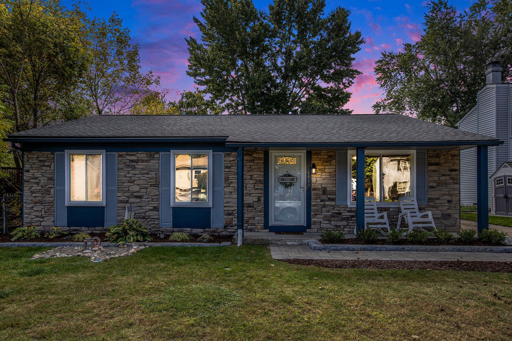 Albert Dr, Plymouth, MI 48170