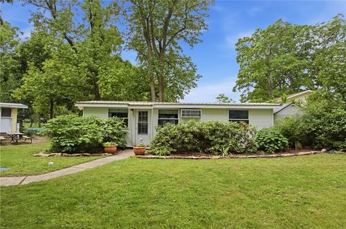 108 Shorts Drive, Neoga, IL, 62447 | Card Image