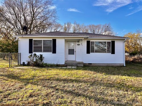 304 S 5th St, Hartshorne, OK, 74547-4010 | Card Image