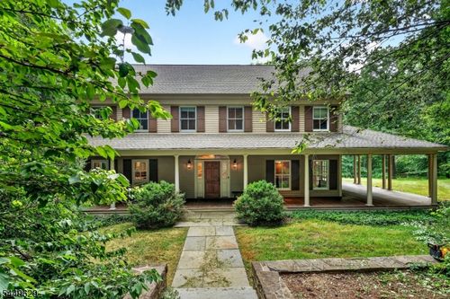 103 Old Driftway Ln, Tewksbury Twp, NJ, 07830-3046 | Card Image