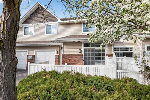 14194 Plymouth Ave, Burnsville, MN, 55337-5717 | Card Image