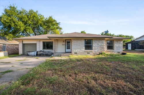 807 E Tyler St, Mexia, TX, 76667-3466 | Card Image