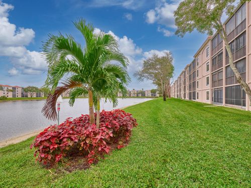 306-6193 Pointe Regal Cir, Delray Beach, FL, 33484-1818 | Card Image