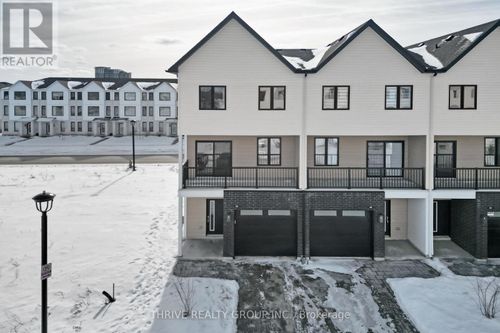 66-1595 Capri Cres, London, ON, N6G3Y6 | Card Image