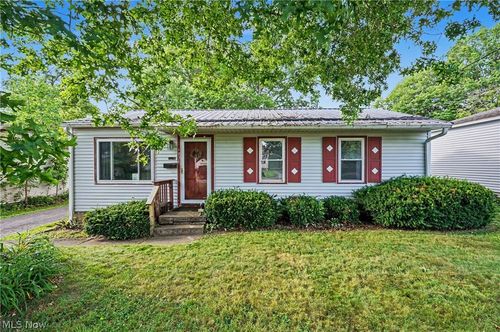 1834 Cleveland St, Salem, OH, 44460-2418 | Card Image