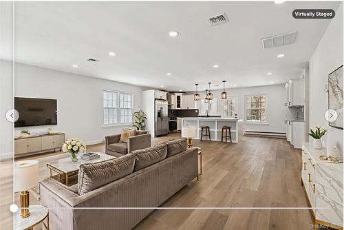 304 Kingston Ct, Ridge, NY, 11961-2059 | Card Image