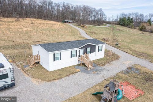 750 Blooming Rose Rd, FRIENDSVILLE, MD, 21531-1409 | Card Image
