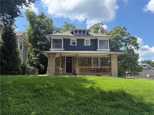 2502 Jules St, Saint Joseph, MO, 64501-3221 | Card Image