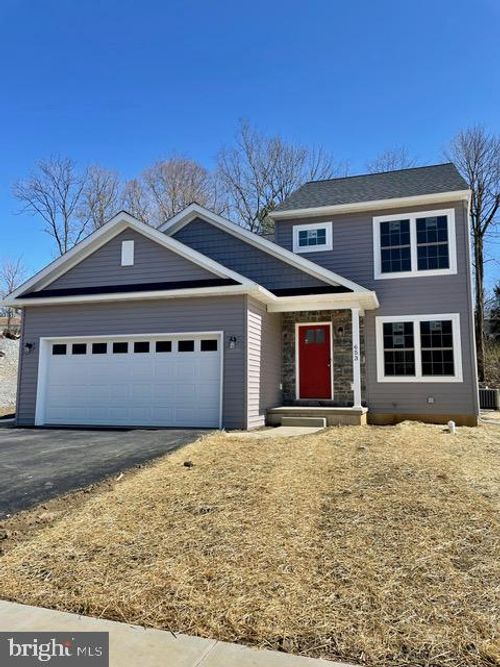 330 W Fritz Ave, QUARRYVILLE, PA, 17566-1312 | Card Image