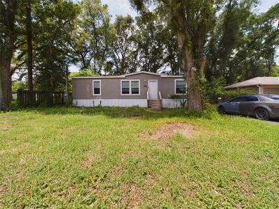 6714 Nw 61st Court, House other with 3 bedrooms, 2 bathrooms and null parking in Ocala FL | Image 3