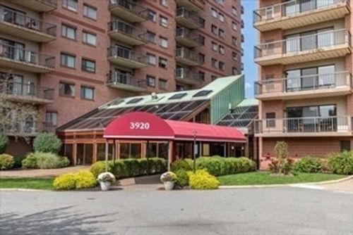 613-3920 Mystic Valley Pkwy, Medford, MA, 02155 | Card Image