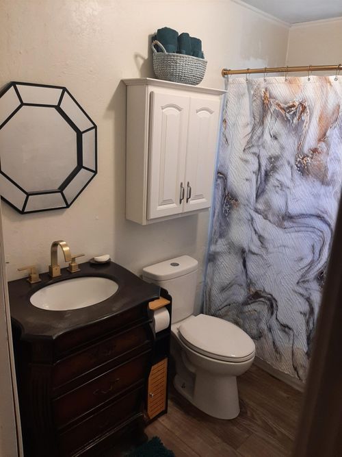 97 Neals Temple Rd, Havana, FL, 32333-5366 | Card Image