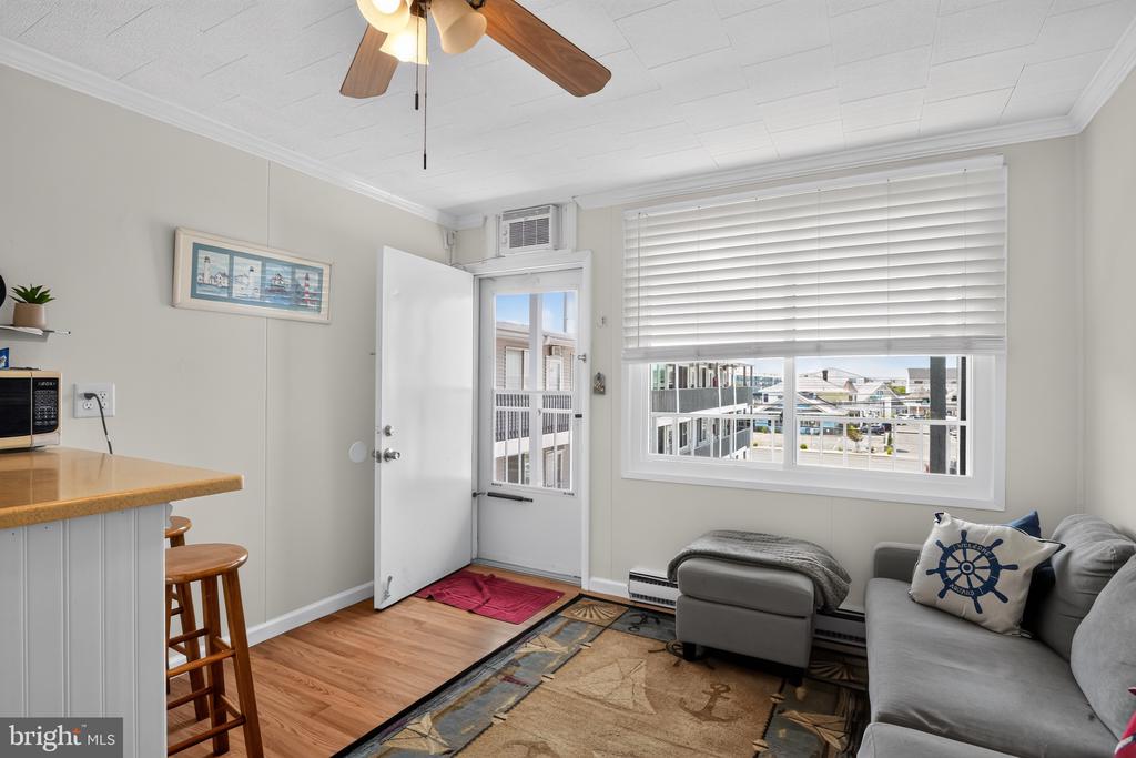 Residential in OCEAN CITY 3