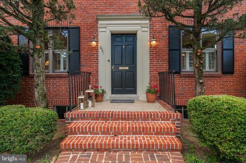 637 Chase St, ANNAPOLIS, MD, 21401-3511 | Card Image