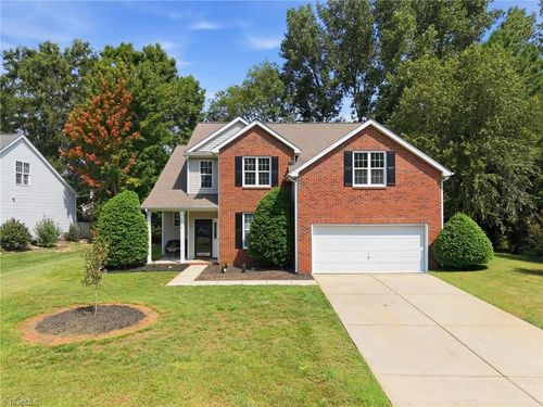 9716 Southampton Commons Dr, Charlotte, NC, 28277-1784 | Card Image
