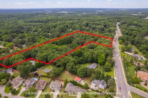 917 Reedy Creek Rd, Cary, NC, 27513-3047 | Card Image