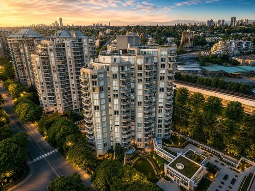 1002-1135 Quayside Drive, New Westminster, BC, V3M6J4 | Card Image