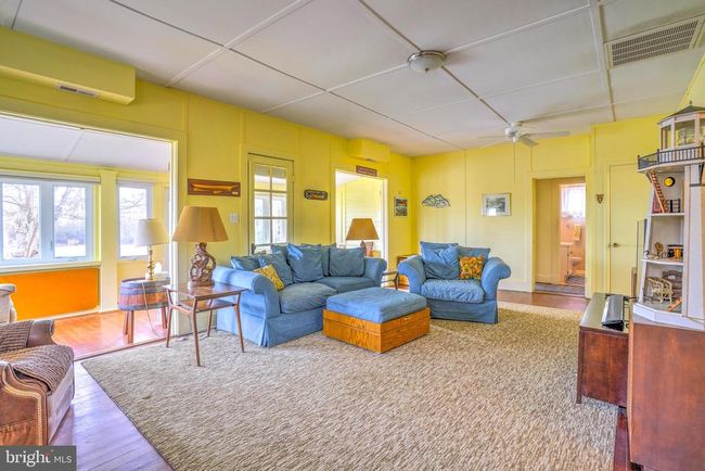 5228 Chesapeake Ave, House other with 3 bedrooms, 2 bathrooms and null parking in SHADY SIDE MD | Image 5