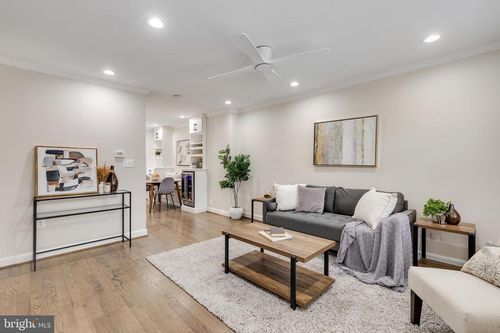 4630 34th St S, ARLINGTON, VA, 22206-1702 | Card Image