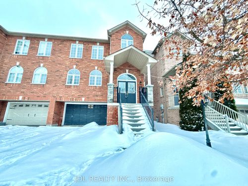 69 Gail Parks Cres, Newmarket, ON, L3X3B9 | Card Image