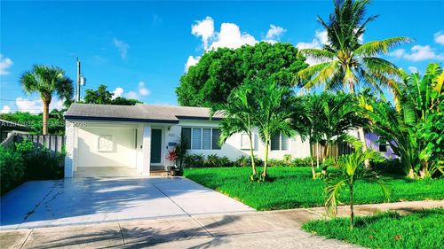 532 Ne 16th Ct, Fort Lauderdale, FL, 33305-3012 | Card Image