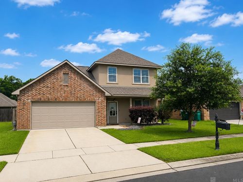 8643 Hackberry Ridge Ave, Zachary, LA, 70791 | Card Image