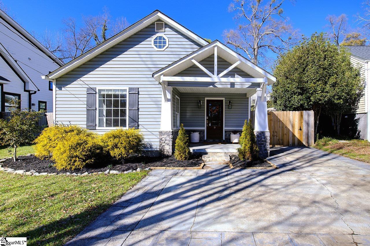 Douglas Dr, Greenville, SC 29605