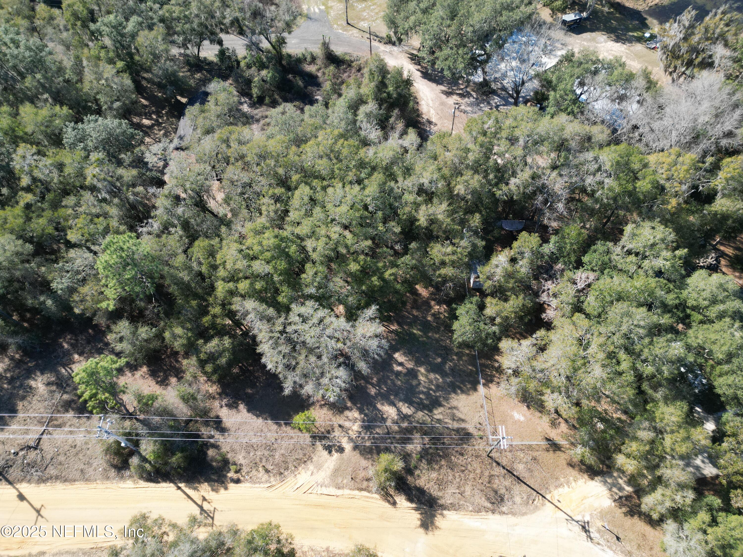 Land in Interlachen 2