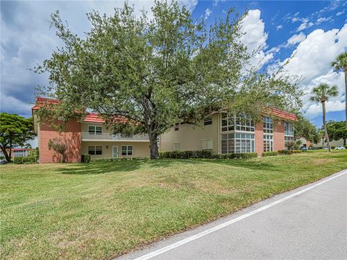 107-85 Crooked Tree Ln, VERO BEACH, FL, 32962-3020 | Card Image