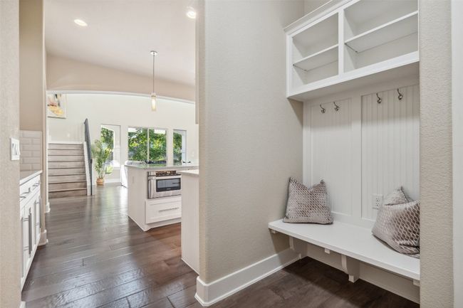 511 Hurst Creek Rd, House other with 5 bedrooms, 4 bathrooms and 6 parking in Lakeway TX | Image 31