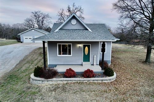 19841 Highway 32, Ste Genevieve, MO, 63670-8829 | Card Image