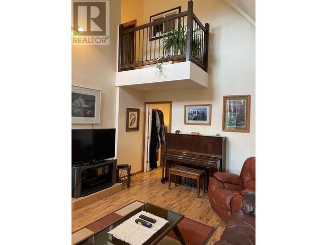 1910 Hulme Creek Rd, House other with 3 bedrooms, 2 bathrooms and 1 parking in Kootenay Boundary BC | Image 16