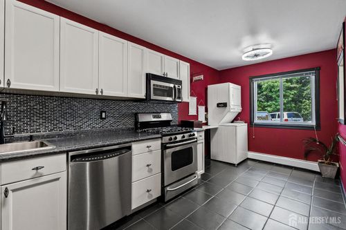 apt-6a-19 Lake Ave, East Brunswick, NJ, 08816-1809 | Card Image