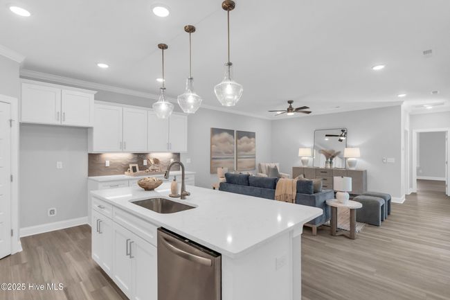 Similar Home | Image 10