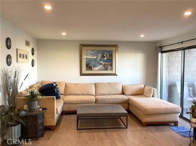 106 - E Willow Street, Condo with 2 bedrooms, 2 bathrooms and 2 parking in Signal Hill CA | Image 1