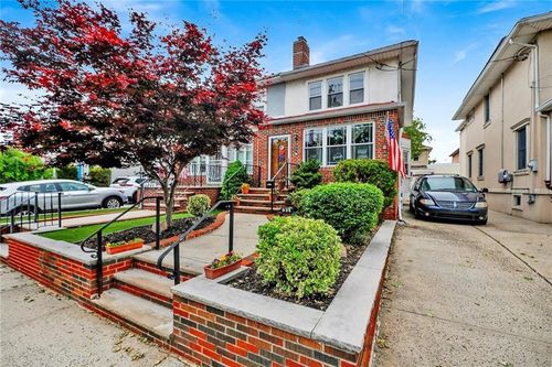 971 80th St, Brooklyn, NY, 11228-2617 | Card Image